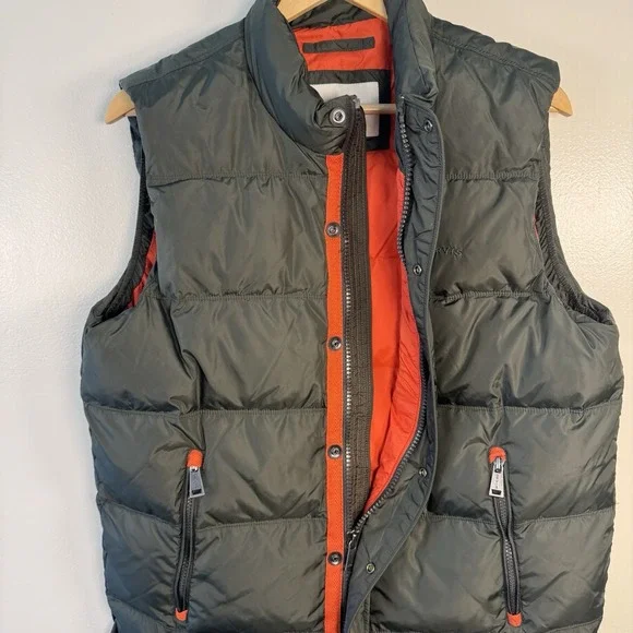Orvis Essex Duck Down Puffer Vest Men's Medium Green Outdoor Winter Classic - Picture 4 of 13